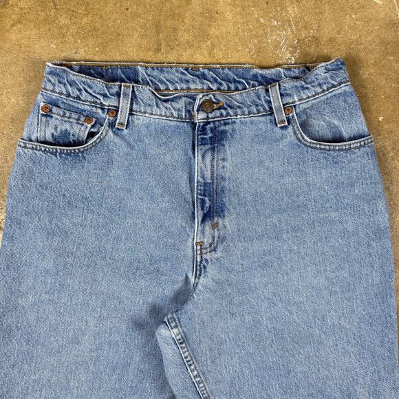Vintage Levi’s 550 Jeans Women’s 14 Relaxed Fit Tapered Leg 1998 Light Wash‎ - Picture 2 of 13